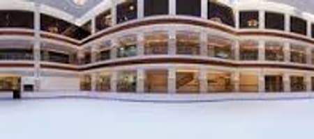 Galleria Ice Rink, Dubai